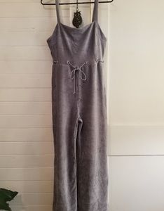 NWT Womens jumpsuit sz M